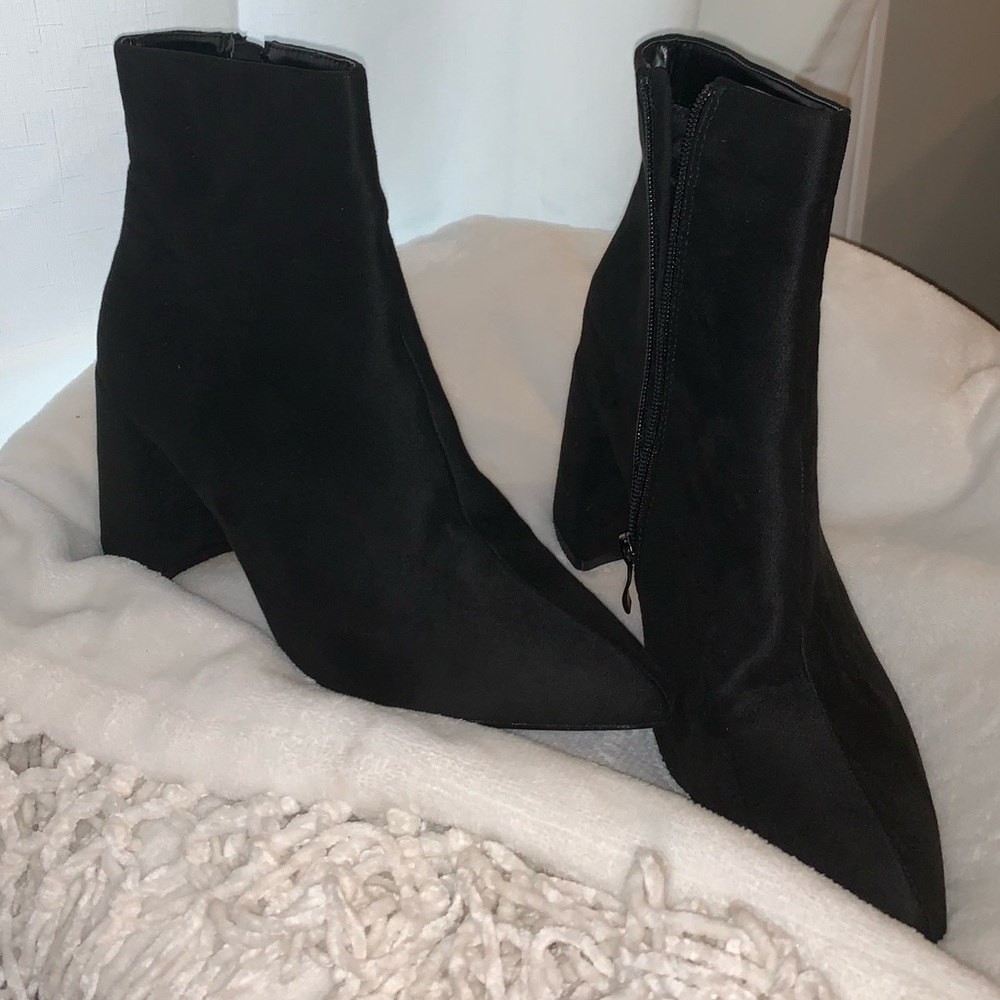 Boohoo Black Booties, UK 8, EU 41, US 10